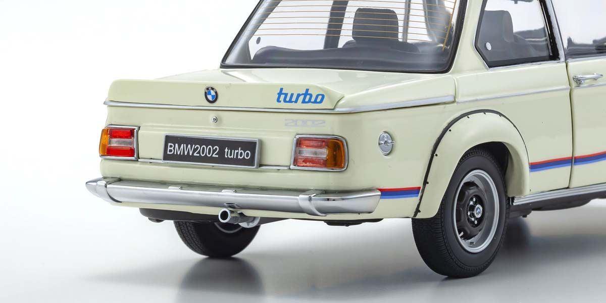 BMW 2002 Turbo (White) in 1:18 scale by Kyosho Diecast Models