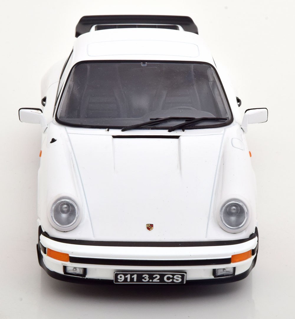PORSCHE 911 CARRERA 3.2 CLUBSPORT 1989 in 1:18 scale by KK Diecast