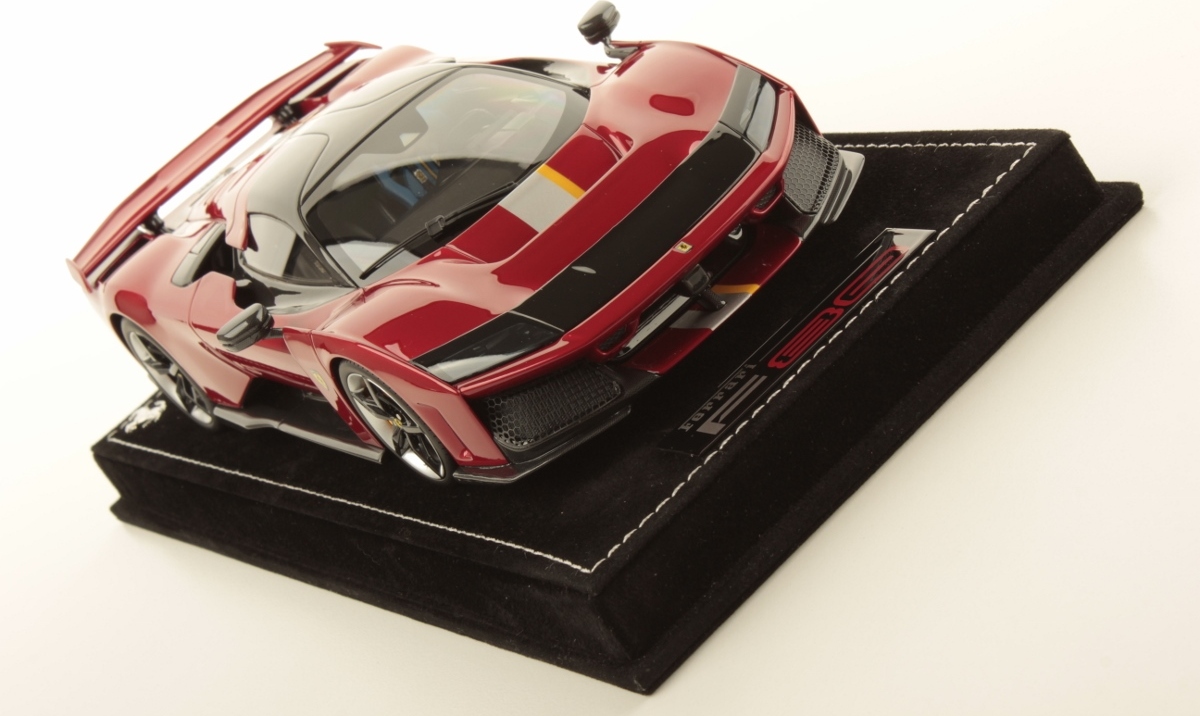 MRコレクション Ferrari F80 1:18 ロッソ スーパーカー