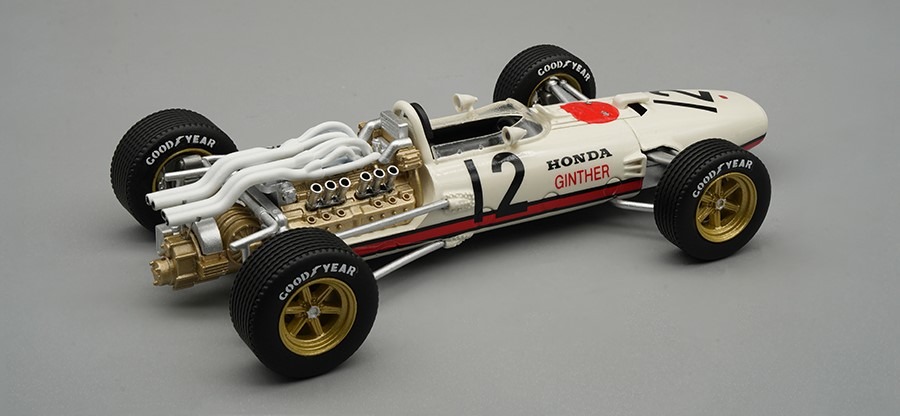 Honda RA 273 1966 Mexico GP R. Ginther in 1:43 scale by Tecnomodel