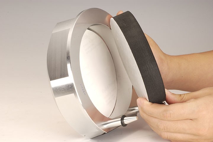 Center lock nut photo frame by AUTOart by AUTOart