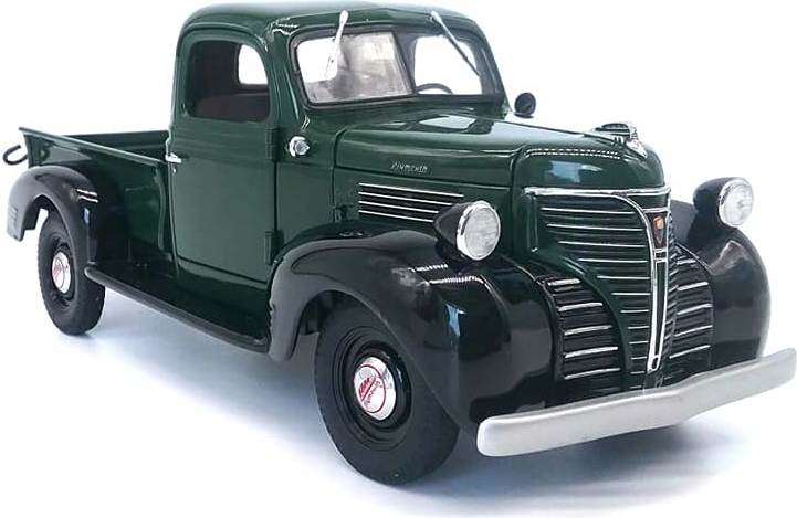 ダンバリーミント製　1941 ダッジ　ピックアップ　1/24 1941 Plymouth Pickup green/black in 1:24 scale by Danbury Mint by