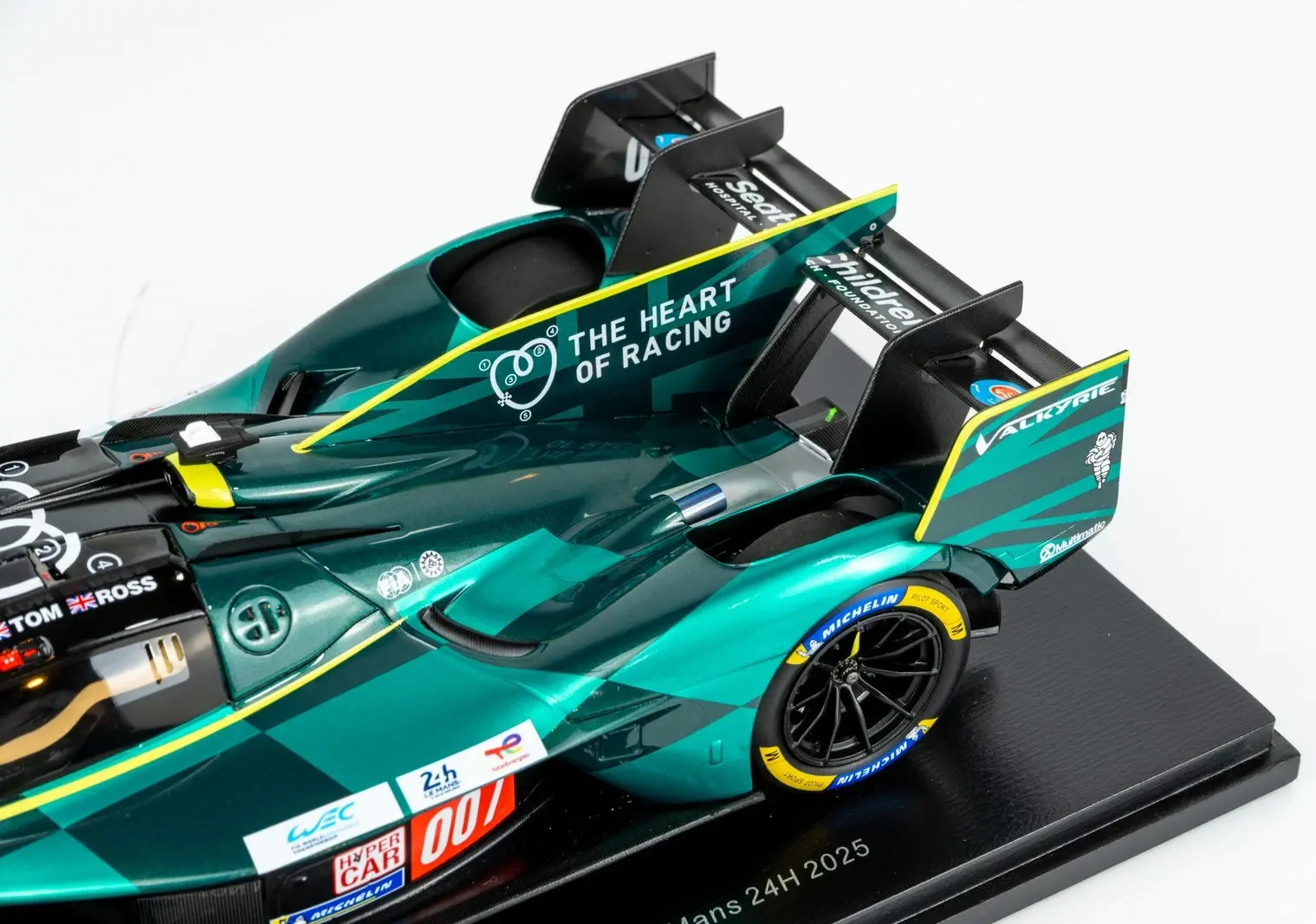 Aston Martin Valkyrie 6.5L V12 #007 2025 24h Le Mans in 1:18 scale