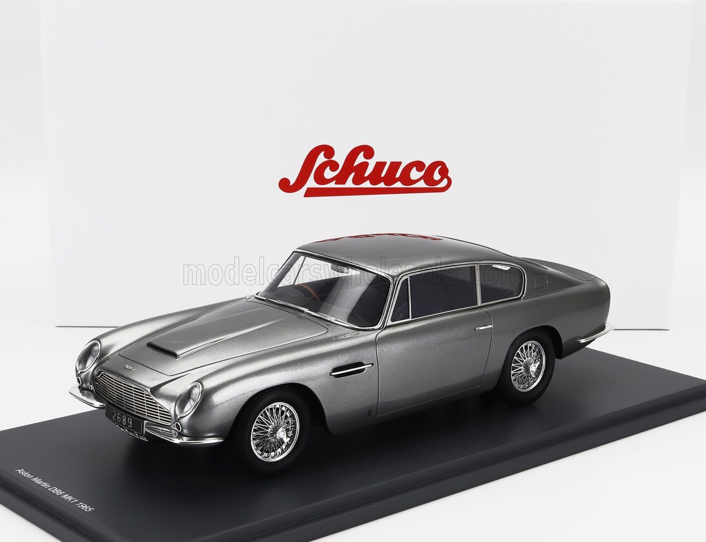 ミニカー　1/18 Aston Martin DB6 MK1 1965 「PRO.R18シリーズ」 [450065200] 1965 Aston Martin DB6 MK1 in 1:18 scale by Schuco