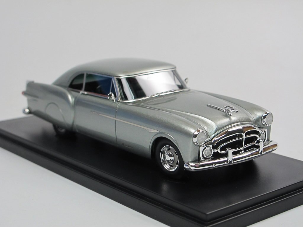 1952 Packard Parisian Concept Car - a photo on