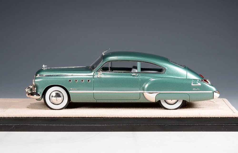 Miniature Brooklin Models 1/43 - 1949 Buick Roadmaster Sedanet - Métal Blanc - Occasion