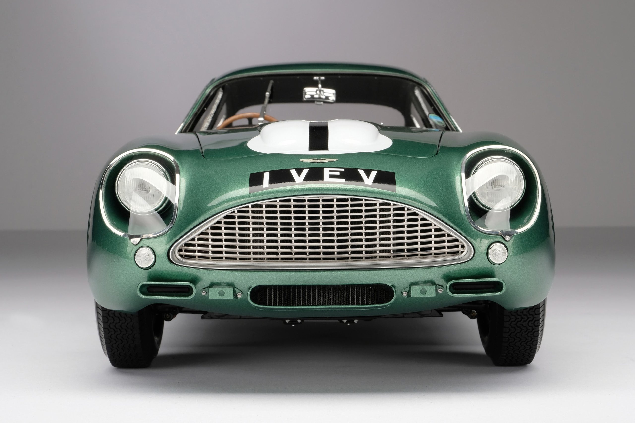 1961 ASTON MARTIN DB4 GT ZAGATO in 1:8 scale by Amalgam