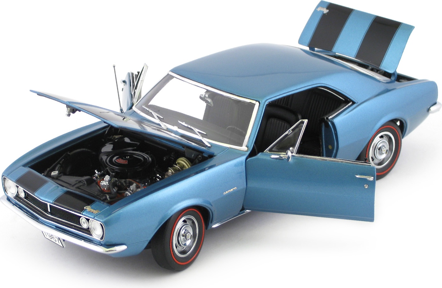 ダンバリーミント　シェビー　カマロ Z/28 リミテッドエディション　1/24 1967 CHEVROLET Camaro Z/28 Sport Coupe blue in 1:24 by Danbury Mint