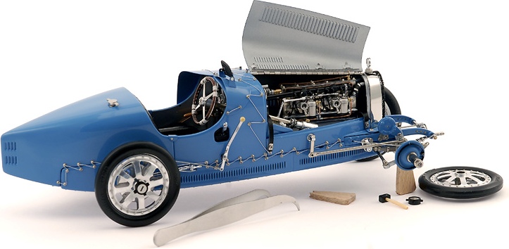 1924 Bugatti Type 35 Diecast Model Car T35 in 1:18 Scale by CMC