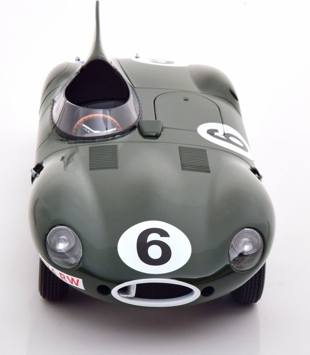 1955 JAGUAR D-TYPE (LN) WINNER LE MANS in 1:18 scale by CMR