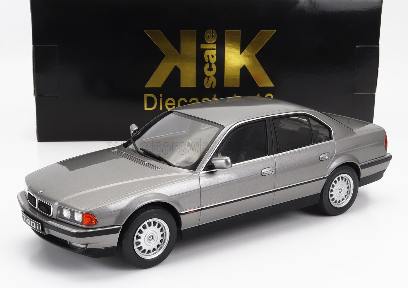 506340KK BMW 1/18 740i E38 1.series 1994 - メルカリ