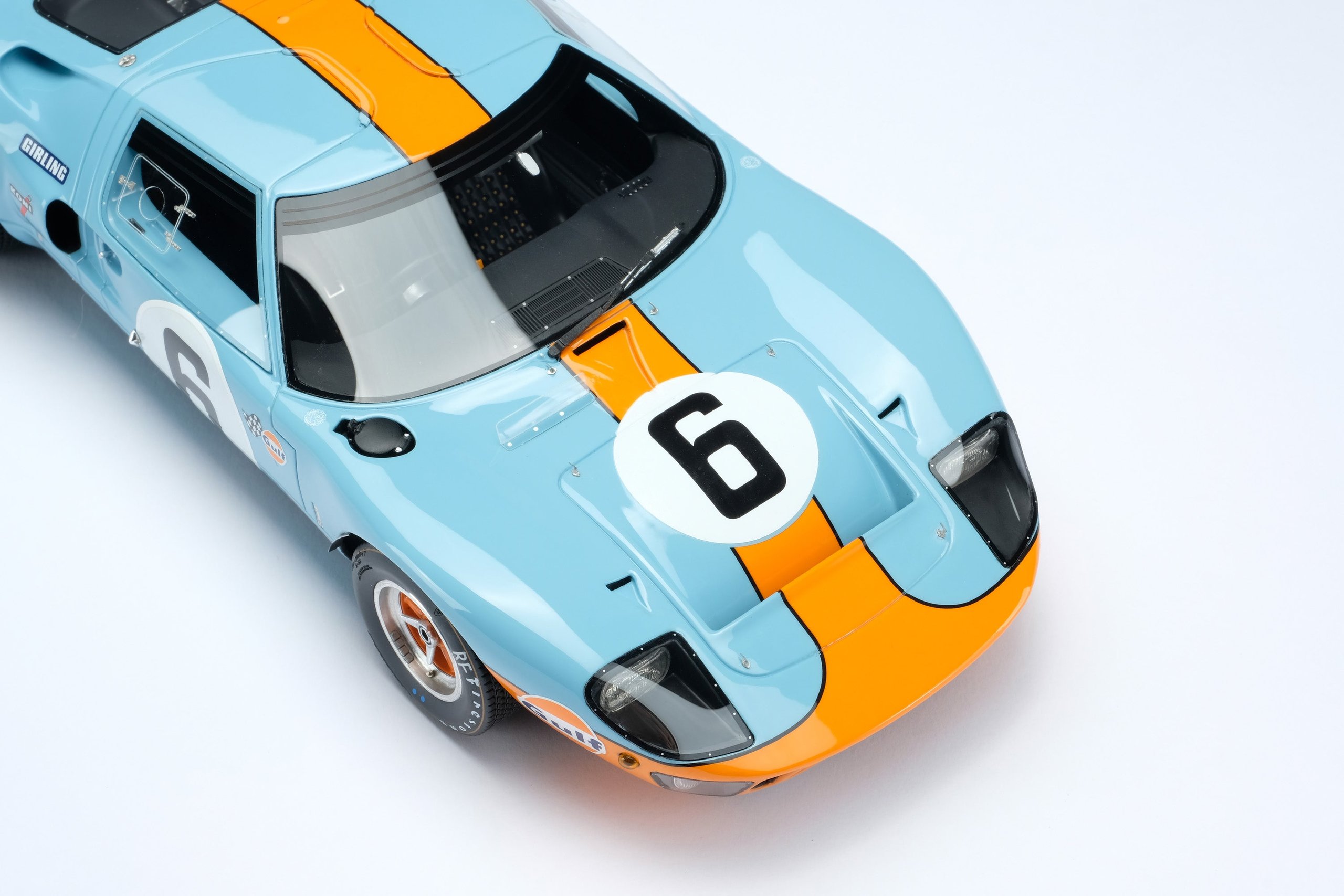 JOUEFエボリューション製 フォードＧＴ４０ 　１９６９ル・マン優勝　1/18 フォードGT40-1969年のルマン優勝 – Amalgam Collection