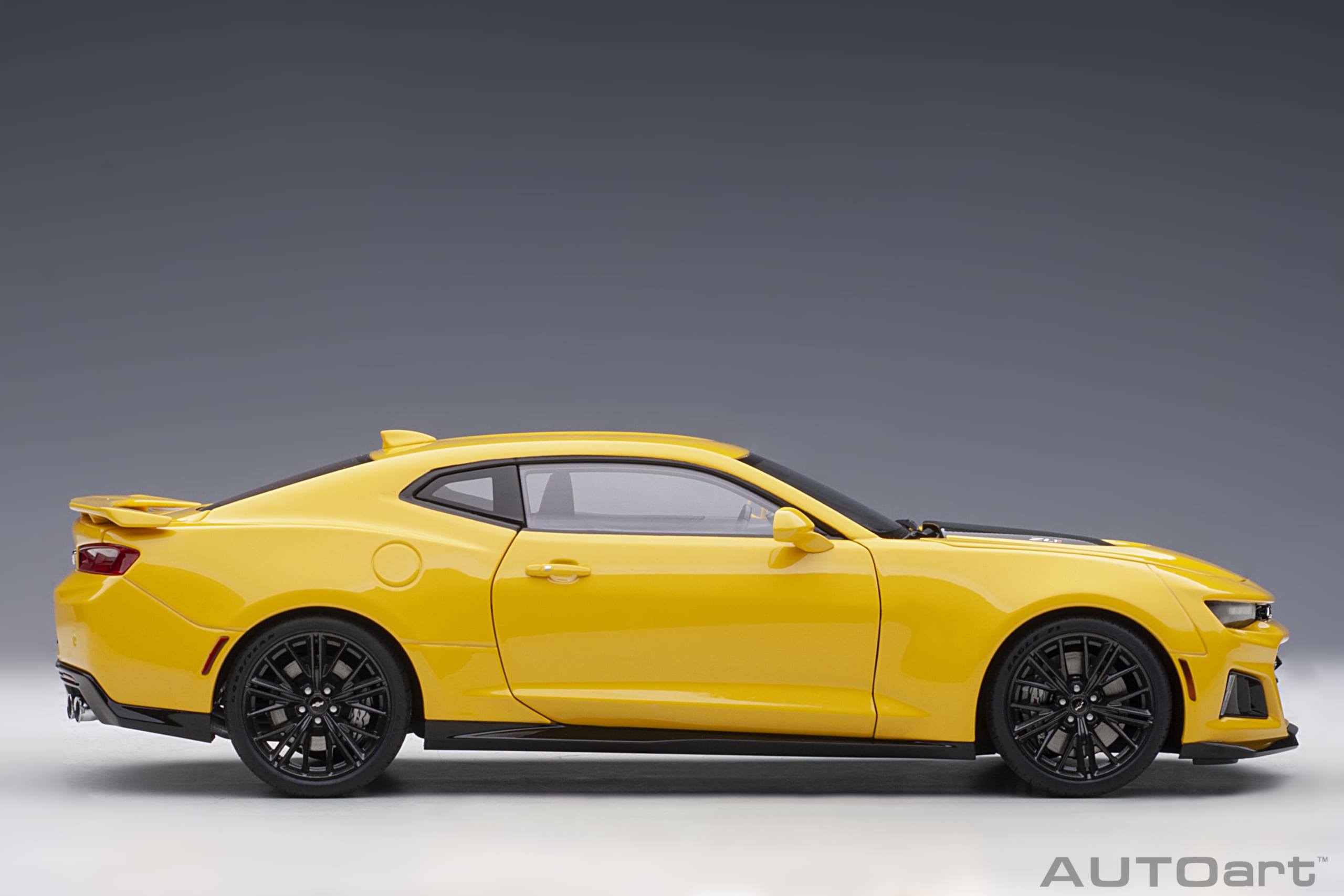 Autoart Chevrolet Camaro ZL1 2017 Bright Yellow in 1/18