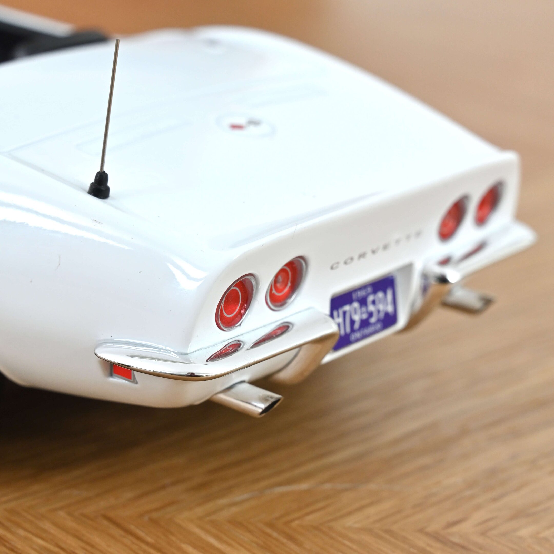 Norev 189038 1:18 Chevrolet Corvette Convertible Can Am White 1969 au