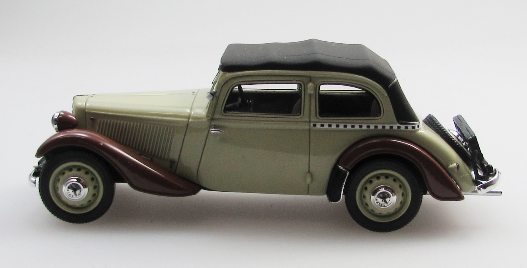 1934-41 Adler Trumpf Junior 2-türige Limousine