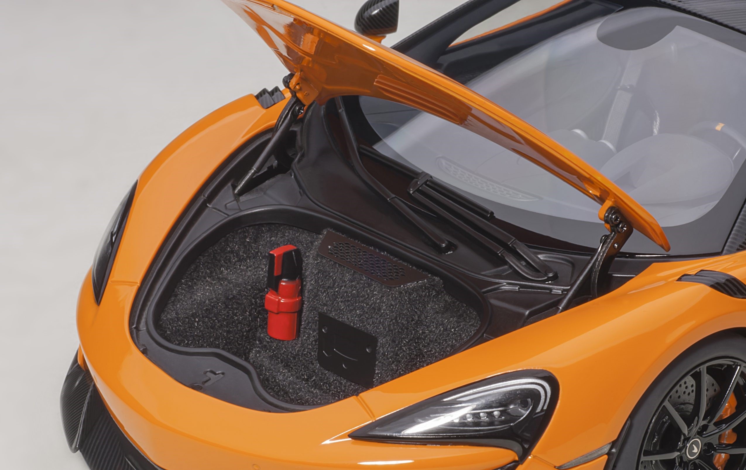 McLaren 600LT Orange in 1:18 Scale by AUTOart by AUTOart