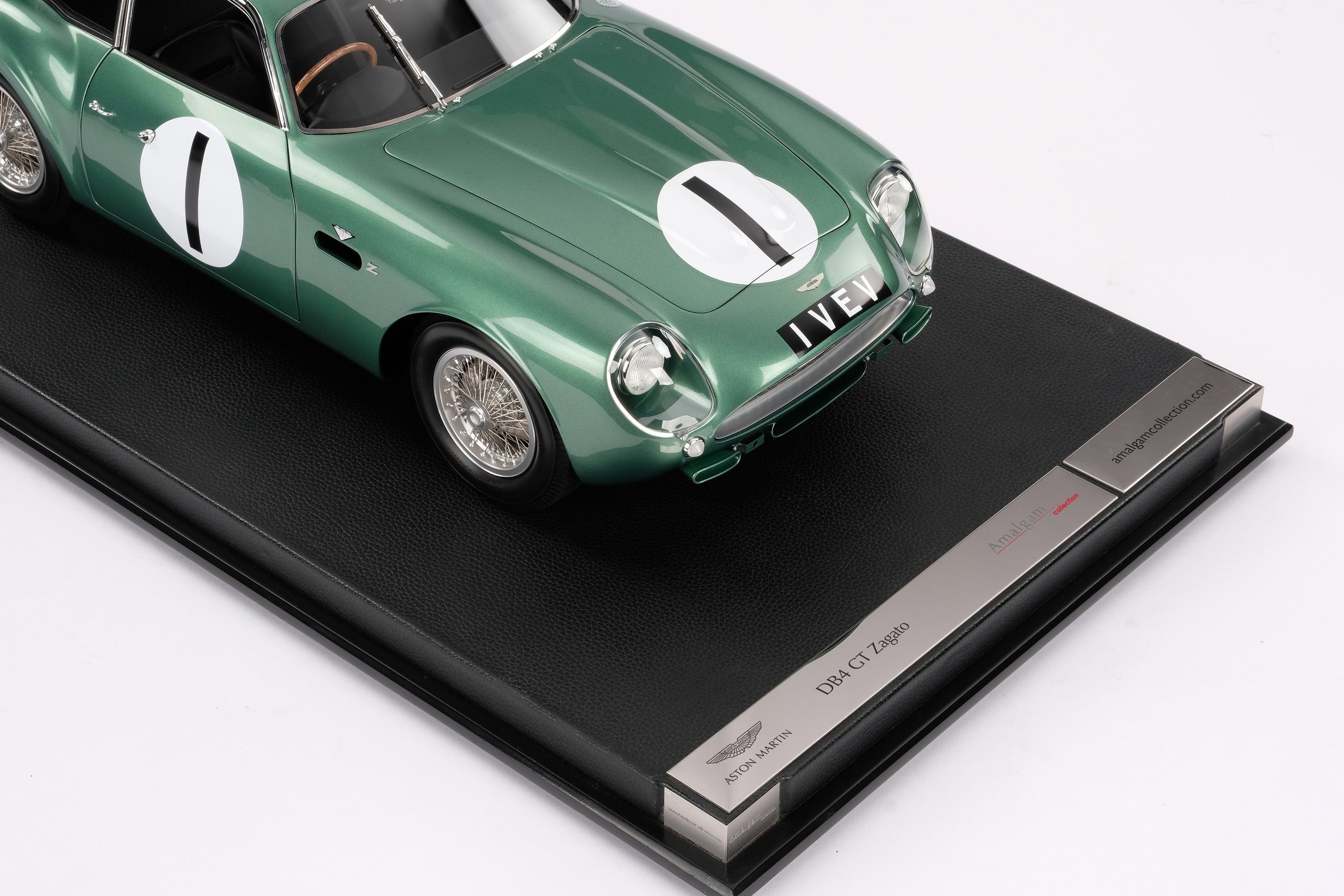 1961 ASTON MARTIN DB4 GT ZAGATO in 1:8 scale by Amalgam