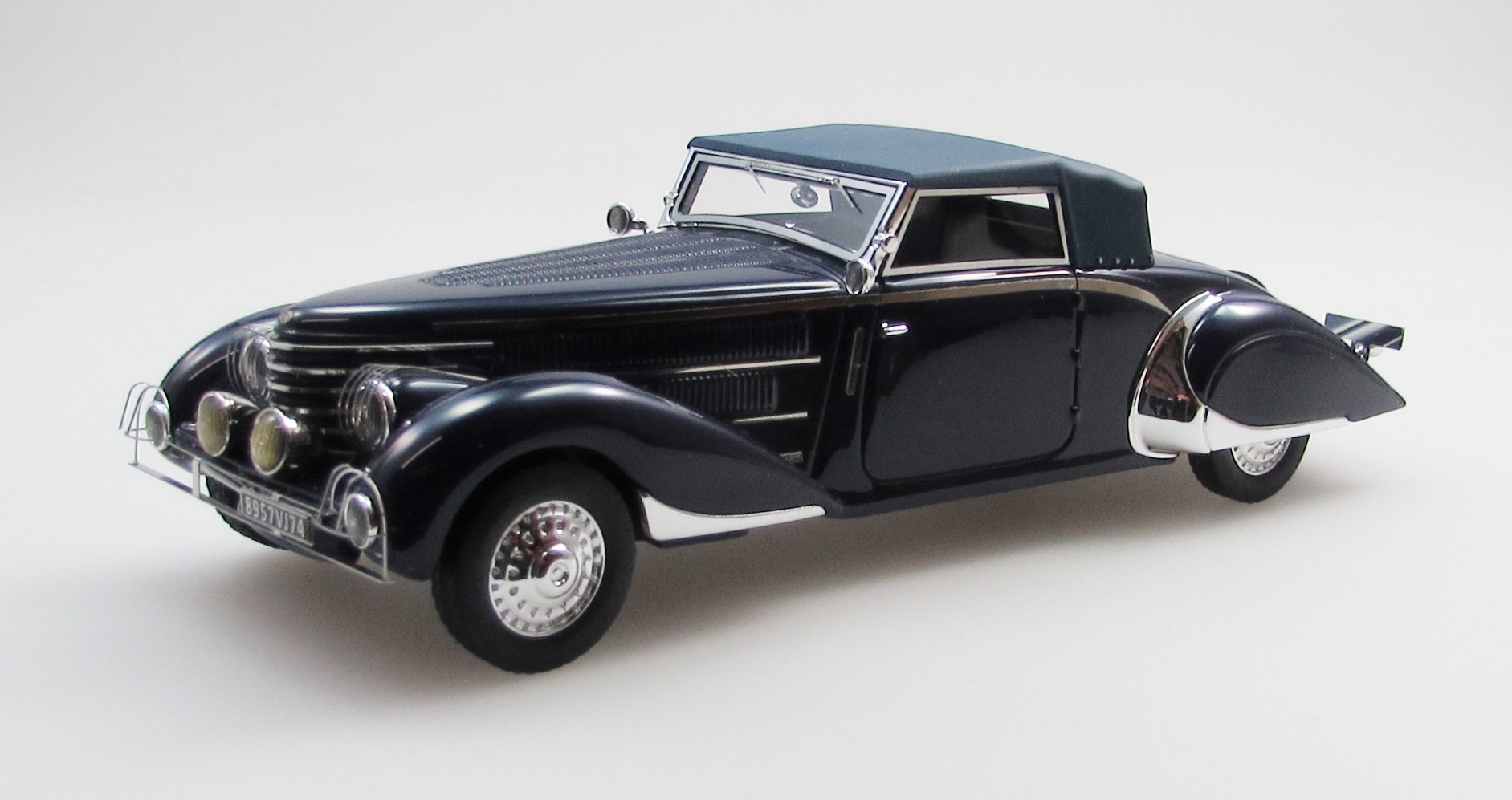 1935 Delage D8-85 Clabot Cabriolet du Henri Chapron bleu foncé 1/43