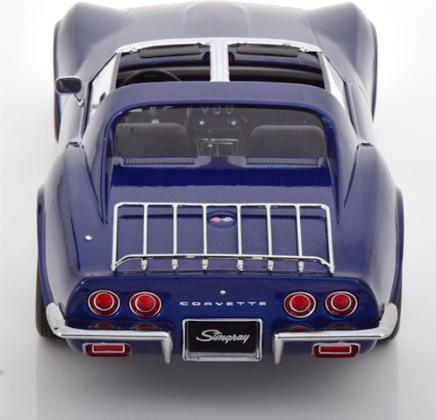 1972 Chevrolet Corvette C3 w/ Removable Roof parts Blue in 1