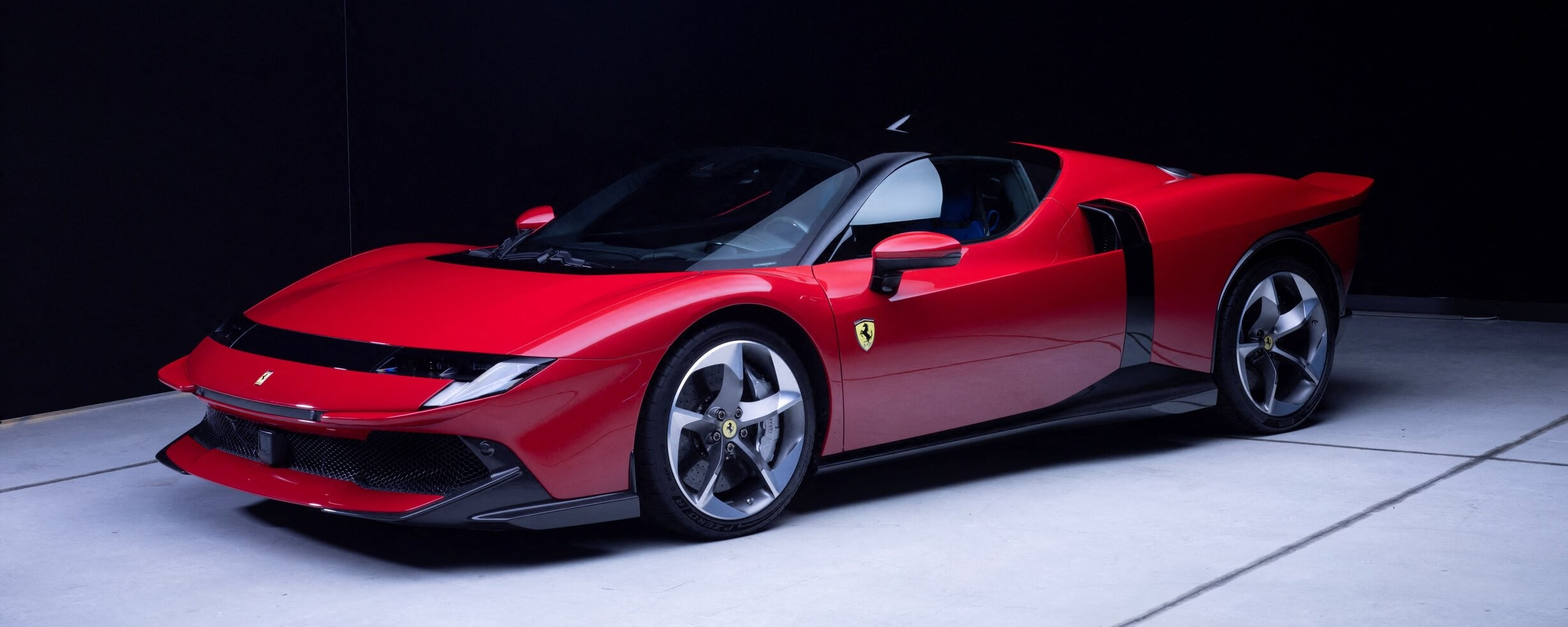 2027 Ferrari 849 Testarossa Coupe Red in 1:18 scale by BBR