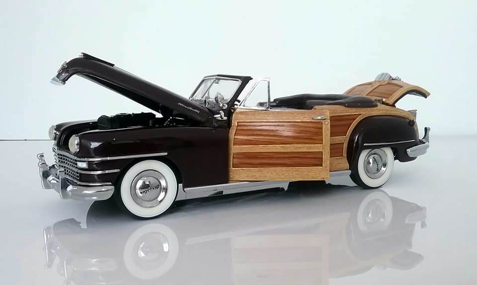 1948 Chrysler Town & Country Convertible Brown 1:24 scale by