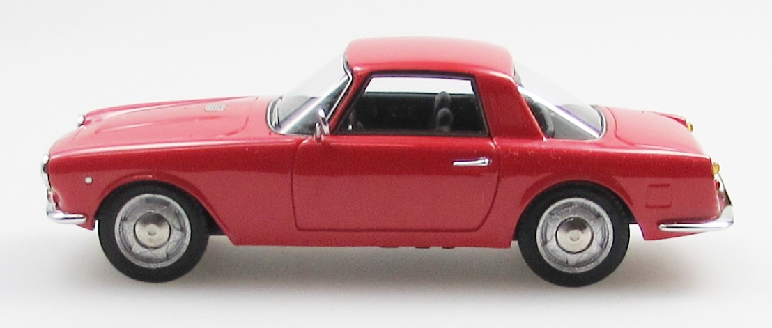 Miniature Esval 1/43 - Coupé Fiat 1500 S Par Fissore 1960 - Rouge - Collection Neuve
