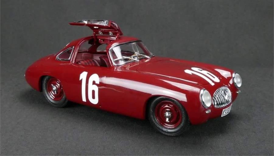 1952 Mercedes-Benz 300 SL Bern GP #16 Caracciola in 1:18 Scale by