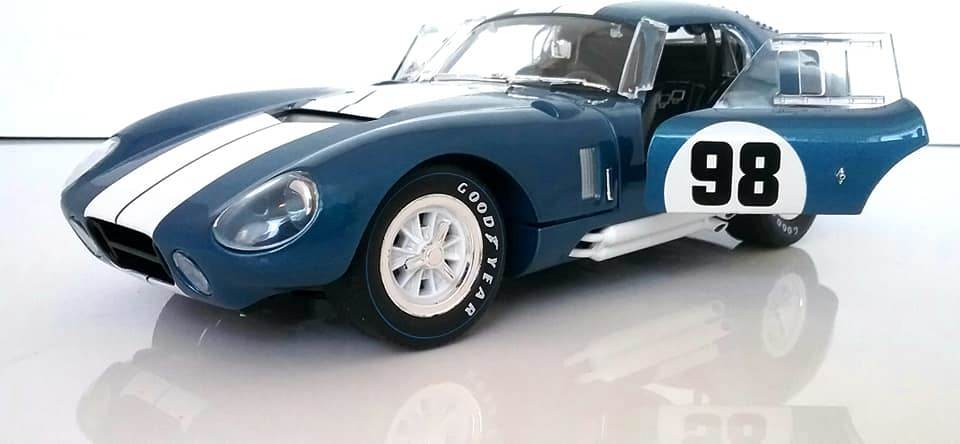 Shelby Cobra Daytona Coupe '65 #98 in 1:18 scale by Shelby