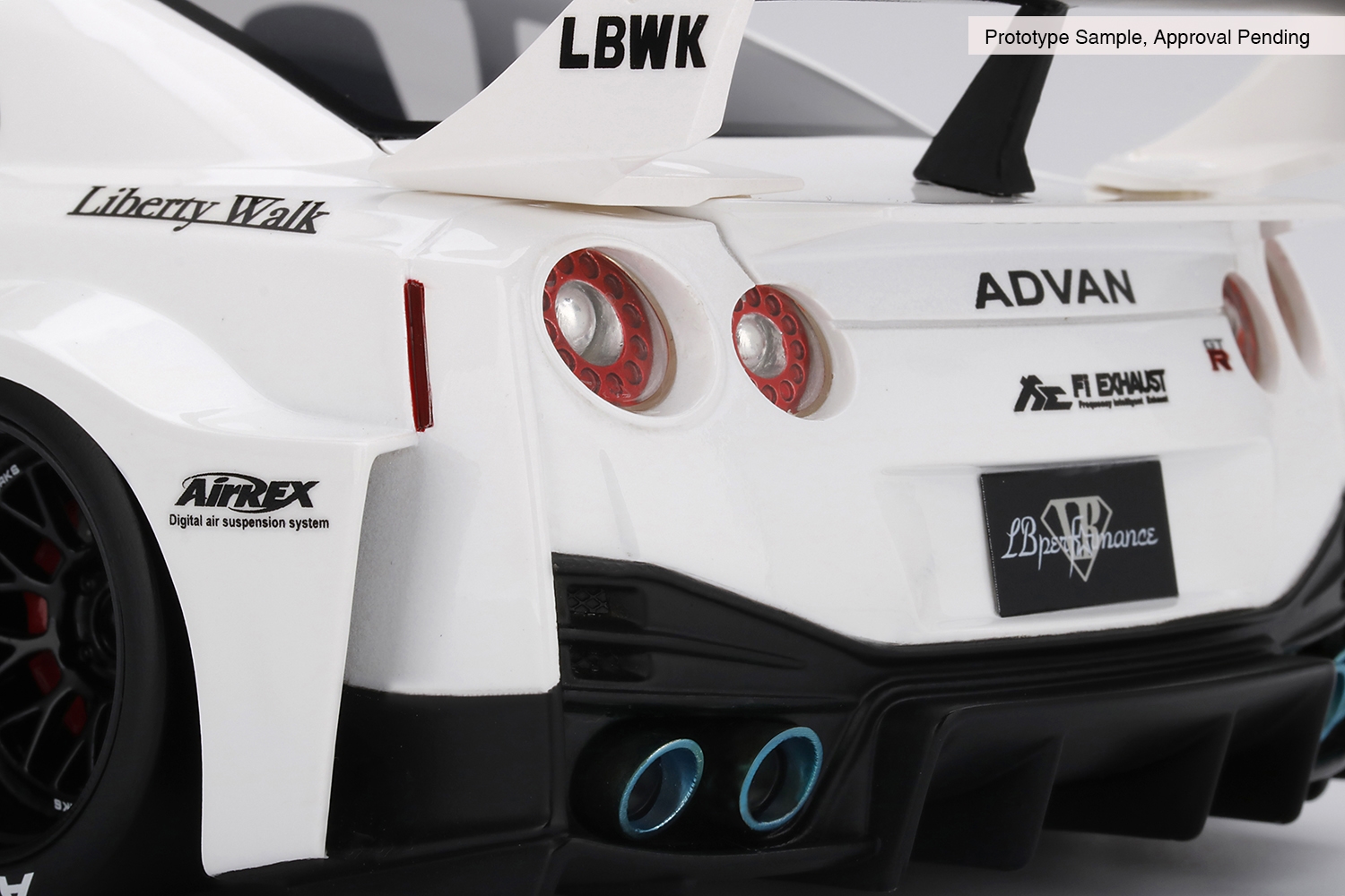 Lb-silhouette Works Gt Nissan 35GT-RR in 1:18 Scale by TopSpeed by