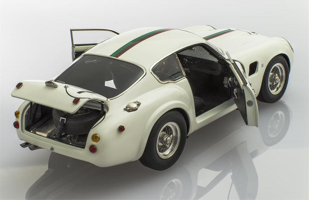 1/18 CMC アストンマーチン DB4 ザガート Le Mans 1961 1961 Aston Martin DB4 GT Zagato No. 1 Le Mans in 1:18 Scale