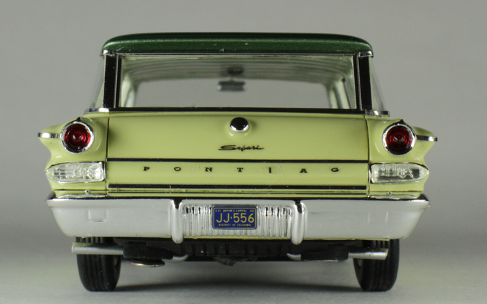 1960 Pontiac Safari Stardust Yellow Body & Fairway Green Roof in 1