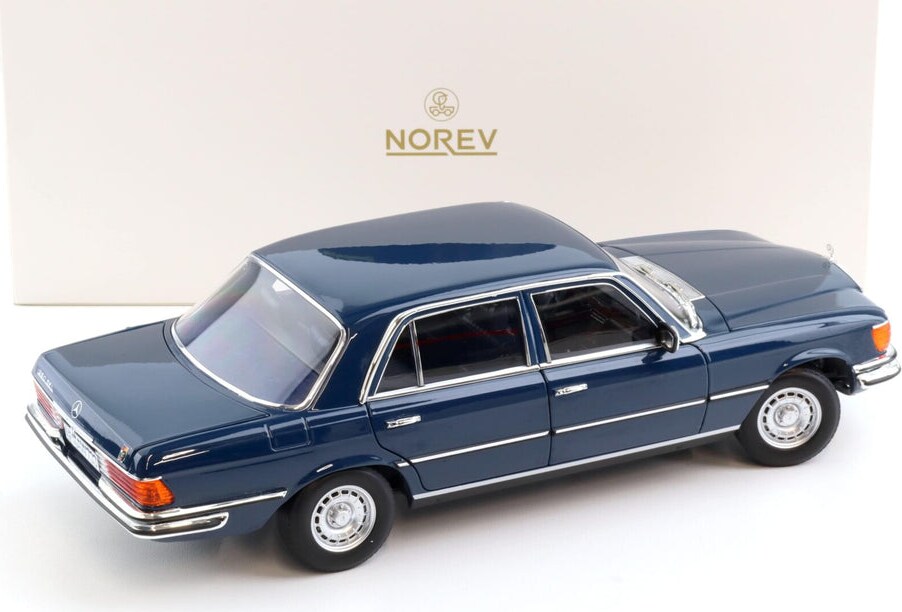 304-060 ノレブ 1/18 メルセデスベンツ 350 SEL 1979 1979 Mercedes-Benz 350 SEL Hansa Blue in 1:18 scale by Norev
