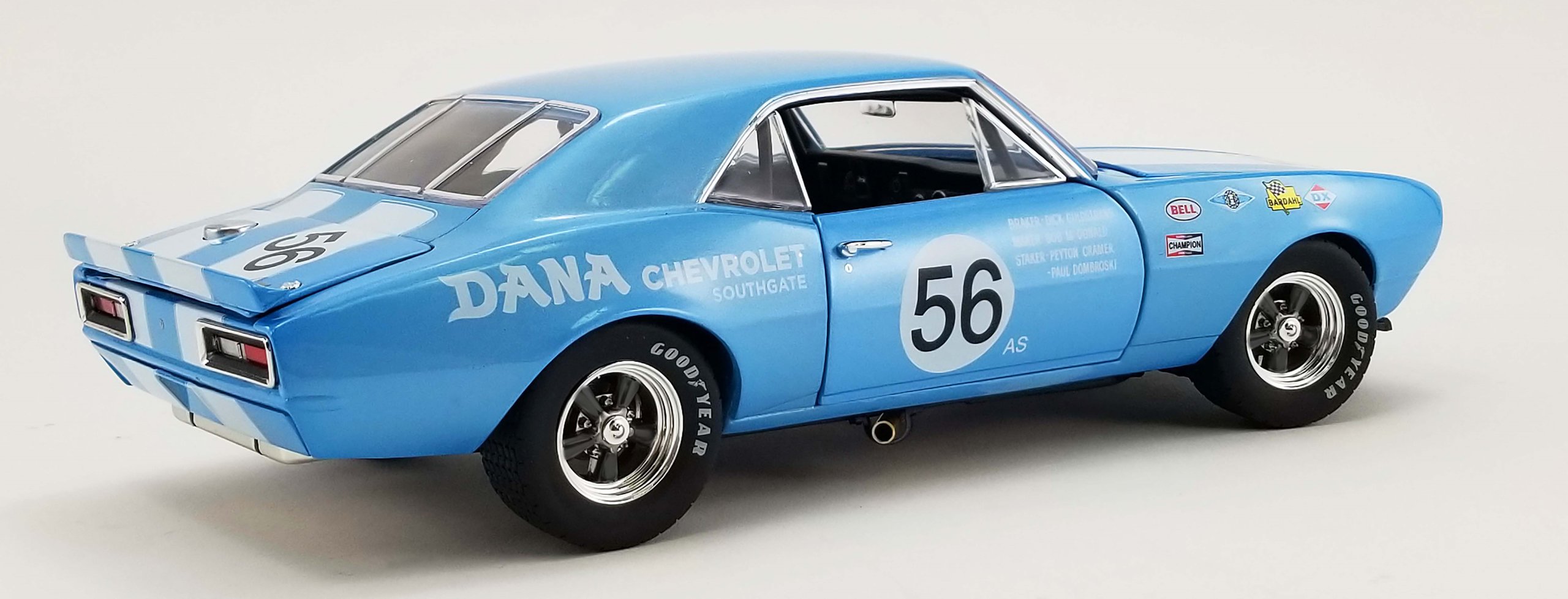 1967 CHEVROLET TRANS AM CAMARO Z/28 DANA CHEVROLET in 1:18 scale