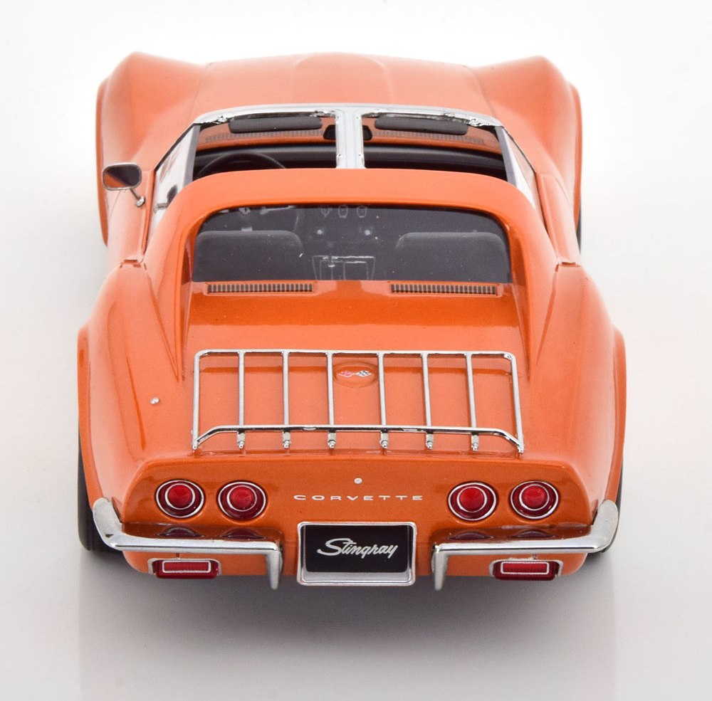 1972 Chevrolet Corvette C3 w/ Removable Roof parts Orange in 118 scale