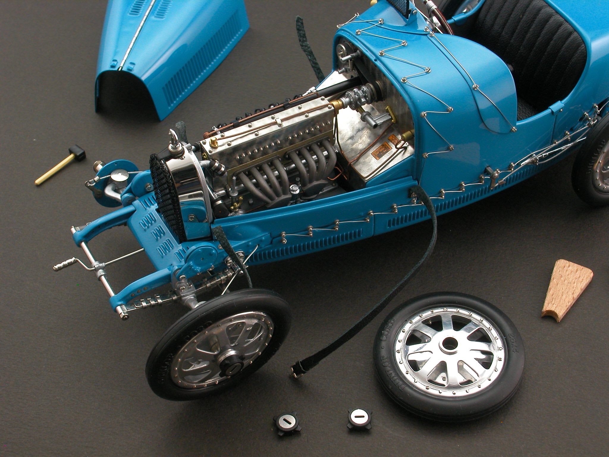 1924 Bugatti Type 35 Diecast Model Car T35 in 1:18 Scale by CMC