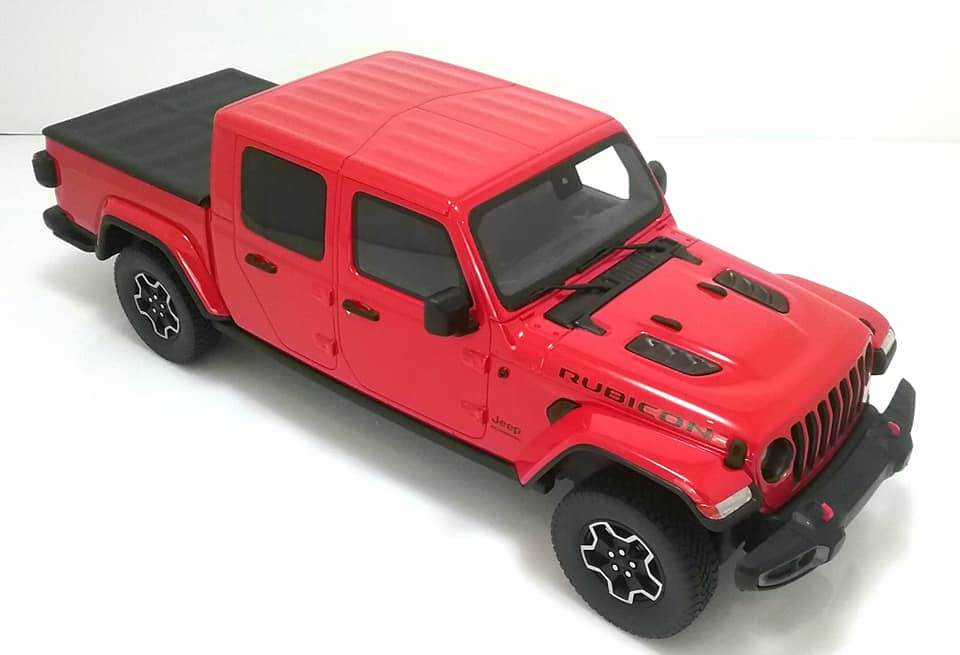 2019 Jeep Gladiator Rubicon Firecracker Red in 1:18 Scale by GT