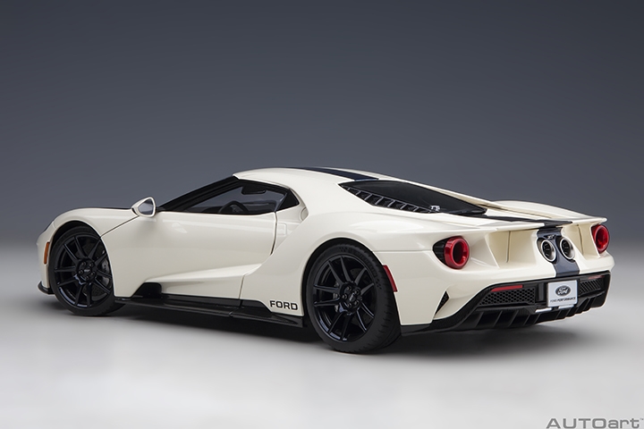 FORD GT HERITAGE EDITION PROTOTYPE (WIMBLEDON WHITE W/ ANTIMATTER