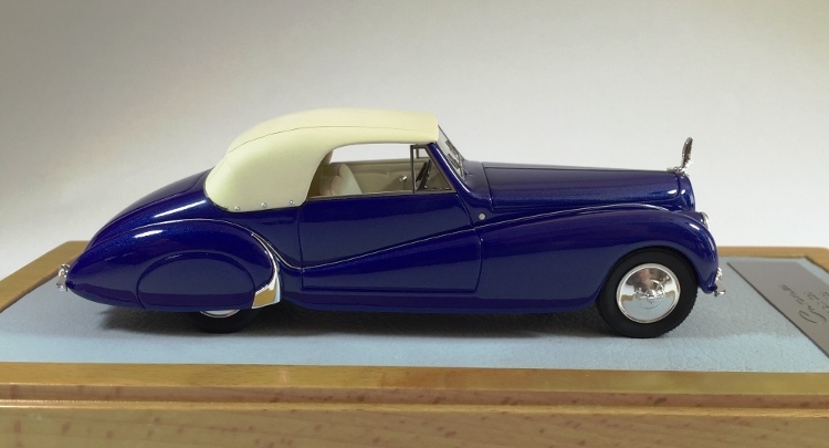 CHROMES 069 – Voisin C28 Cabriolet Saliot 1938 – Ilario 1/43 – Prévente