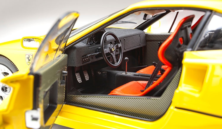 Ferrari F40 Yellow in 1:18 scale by Kyosho Diecast Models