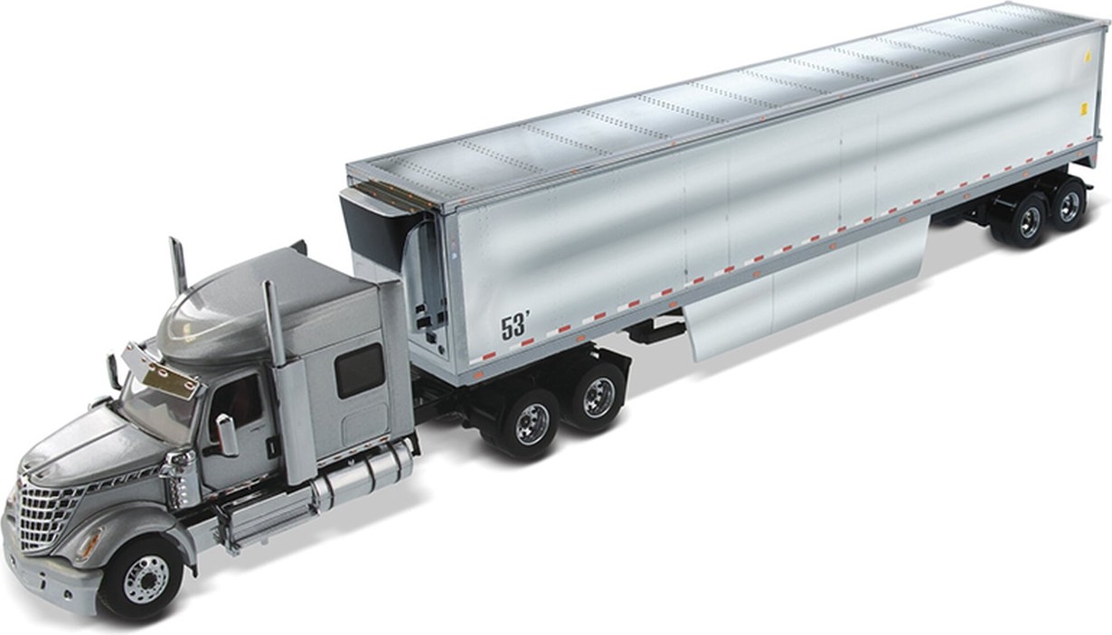 International Lone Star SFFA with 72' Sleeper and 53' Chromed Refer