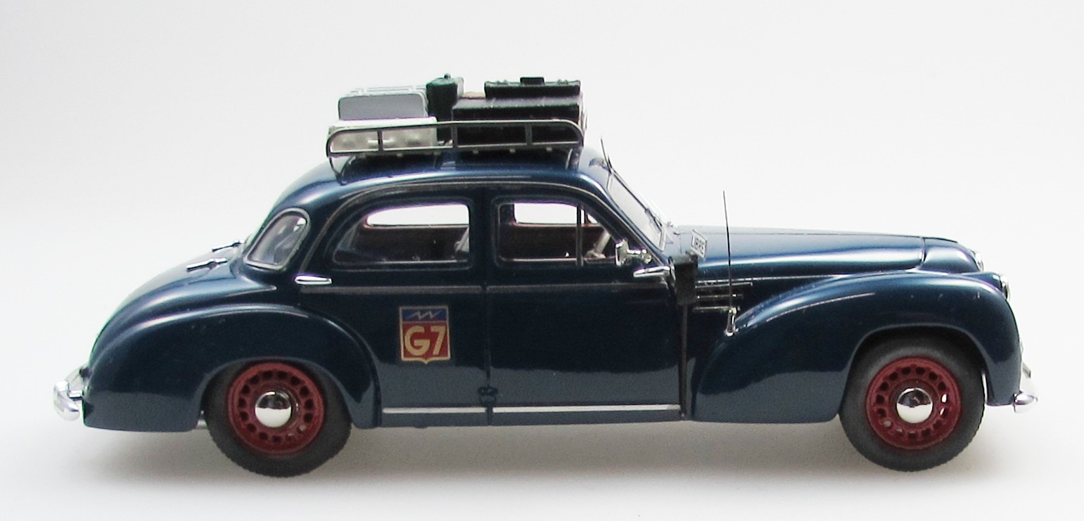 Modellino Auto Esval 1:43 – Limousine Delage D6 3L Di Autobineau 1948-54. Modello Da Collezione In Scala, Nuovo In Confezione Originale.