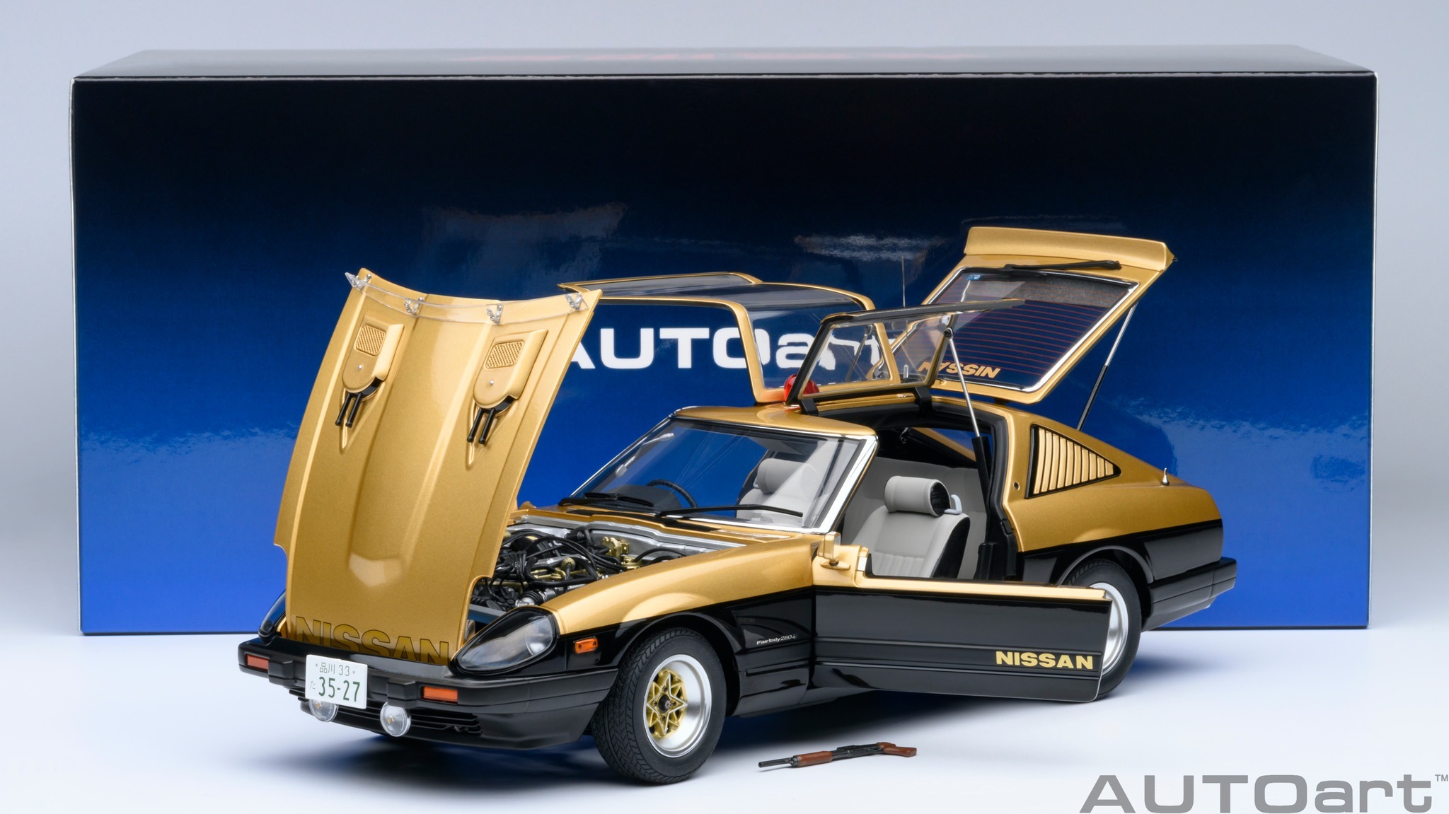 Nissan Fairlady Z (S130) Seibu-Keisatsu Super Z in 1:18 scale by