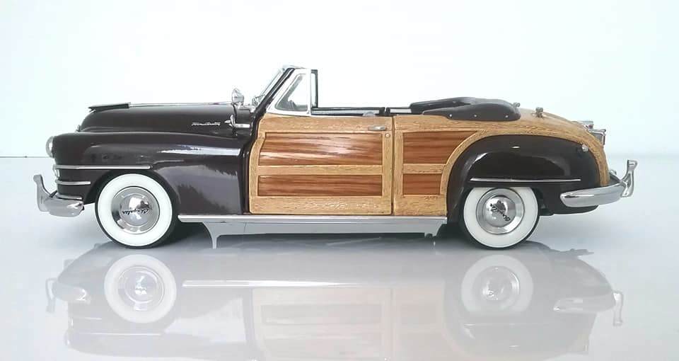 1948 Chrysler Town & Country Convertible Brown 1:24 scale by