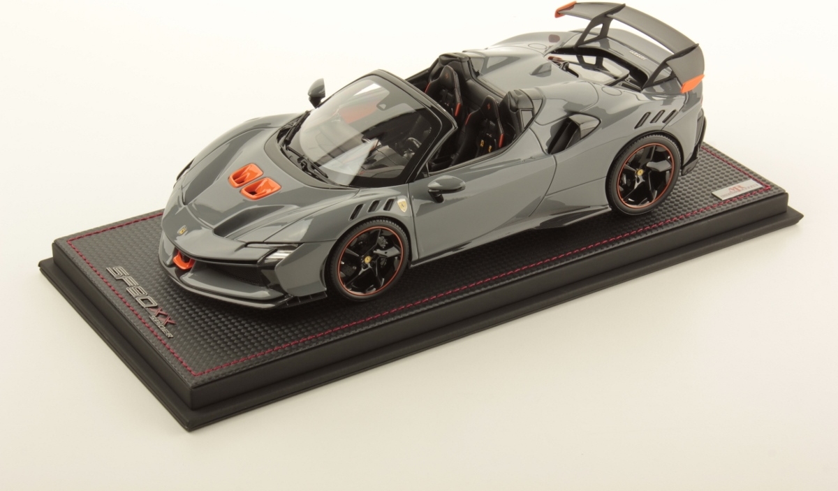 Ferrari SF90 XX Spider Grigio Nardo LE 49 in 1:18 scale by MR