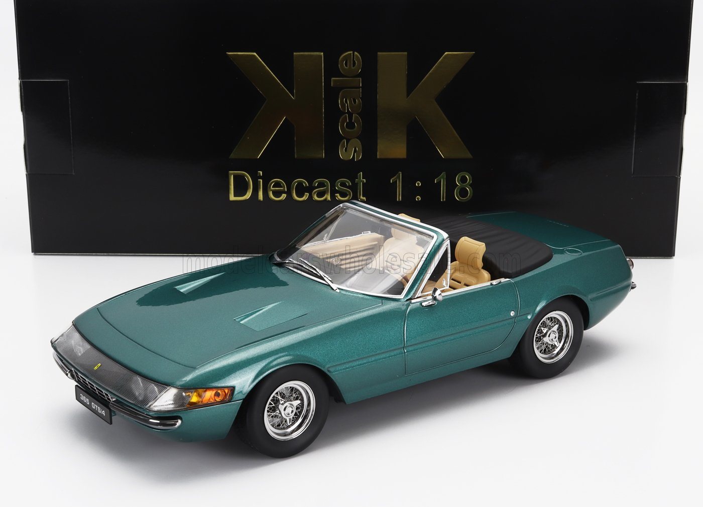 1969 Ferrari 365 GTS Daytona Spider Open Green Met in 1:18 scale