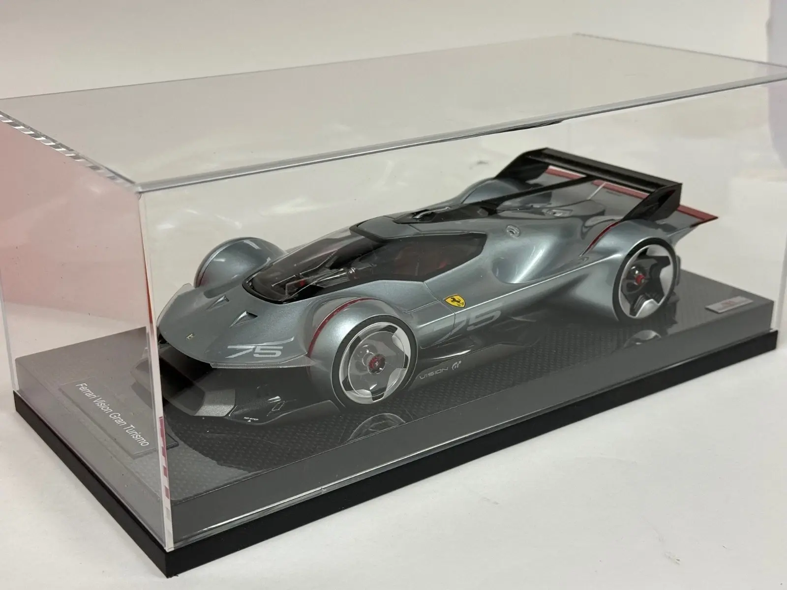 Ferrari Vision Gran Turismo Launch Version in 1:18 scale by MR