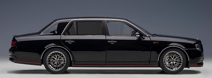 TOYOTA CENTURY GRMN (BLACK) in 1:18 scale by AUTOart by AUTOart