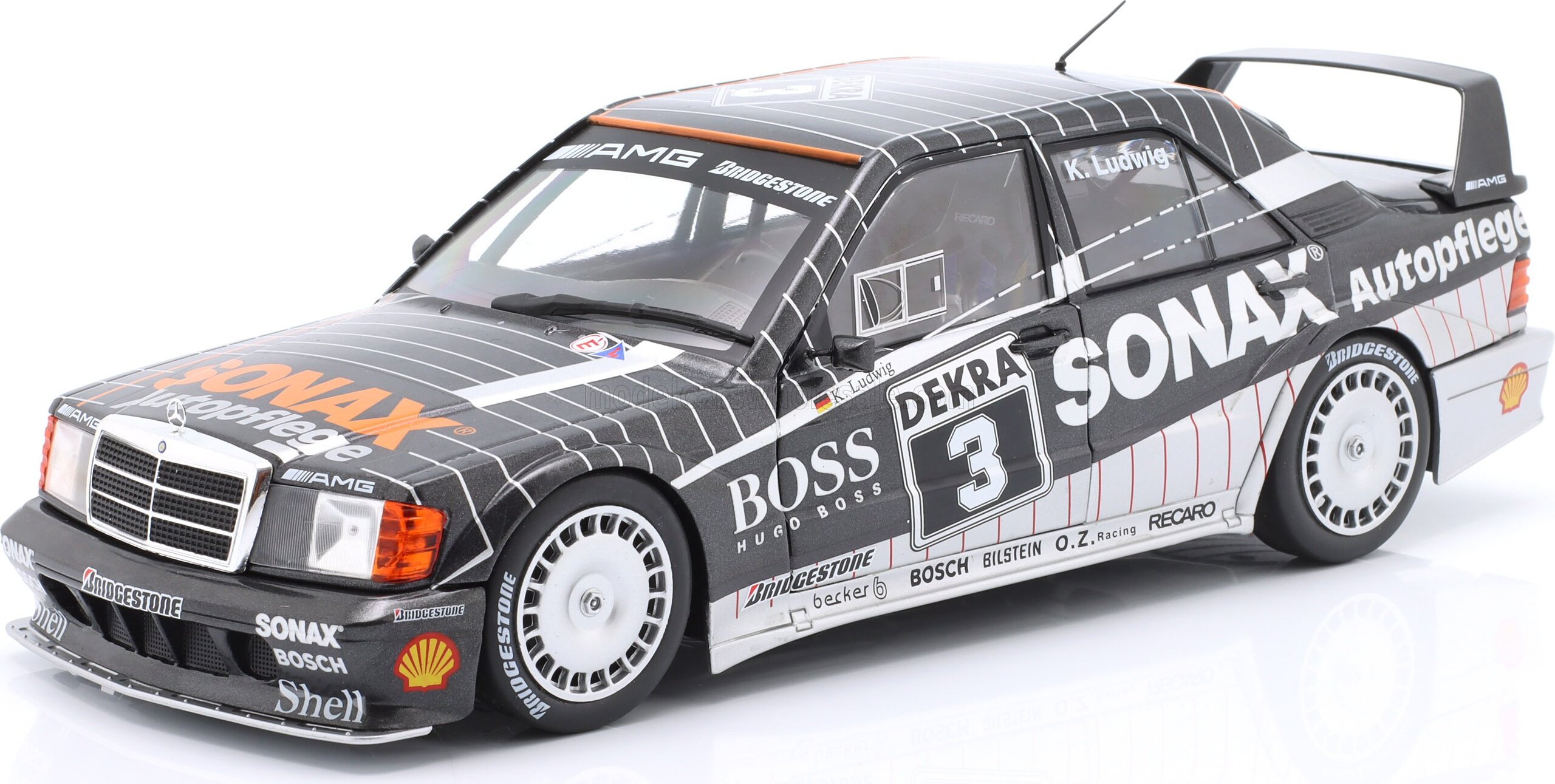Mercedes Benz 190E 2.5 16V EVO2 #3 1992 Champion DTM Season in 1