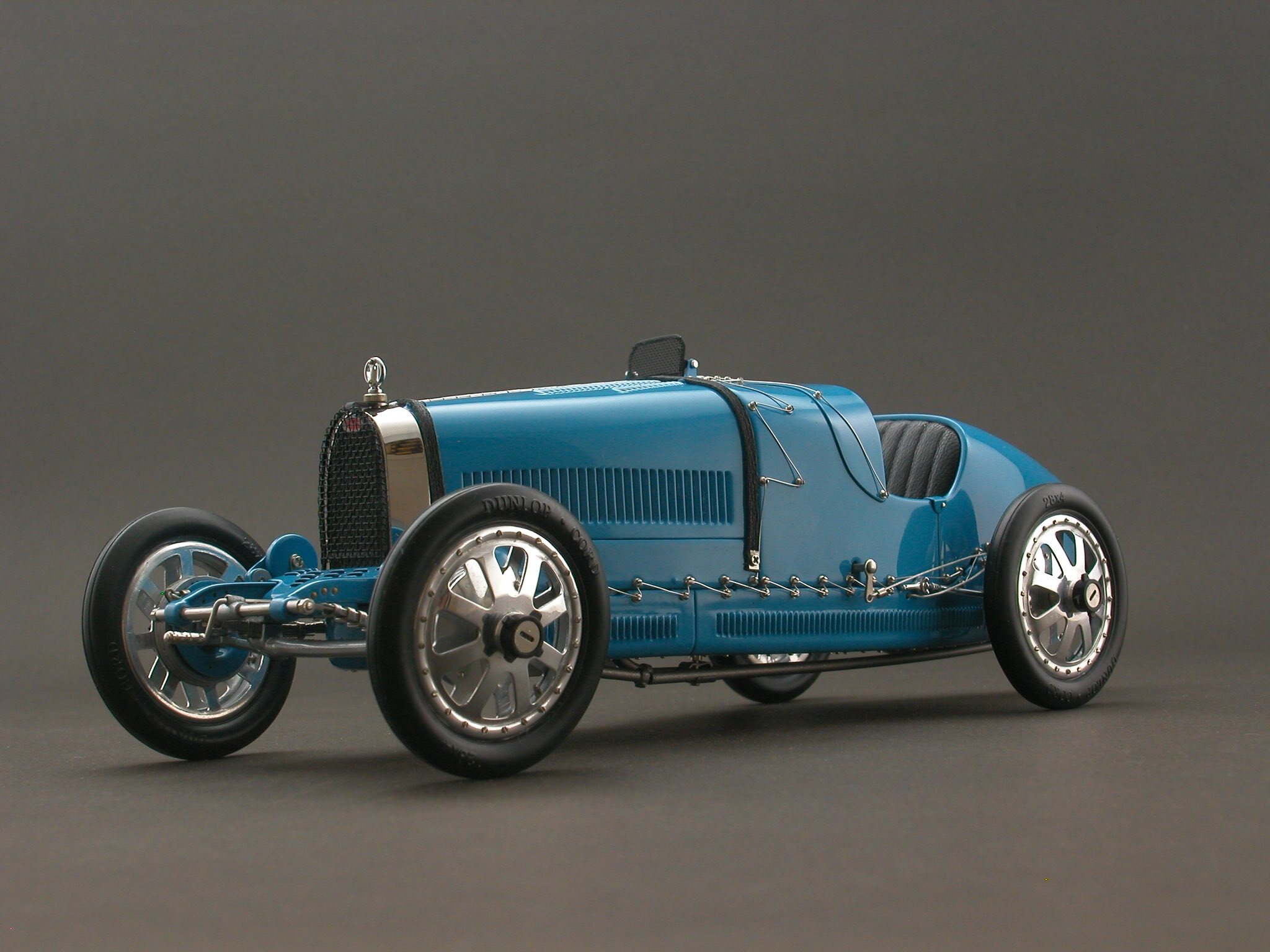 1924 Bugatti Type 35 Diecast Model Car T35 in 1:18 Scale by CMC