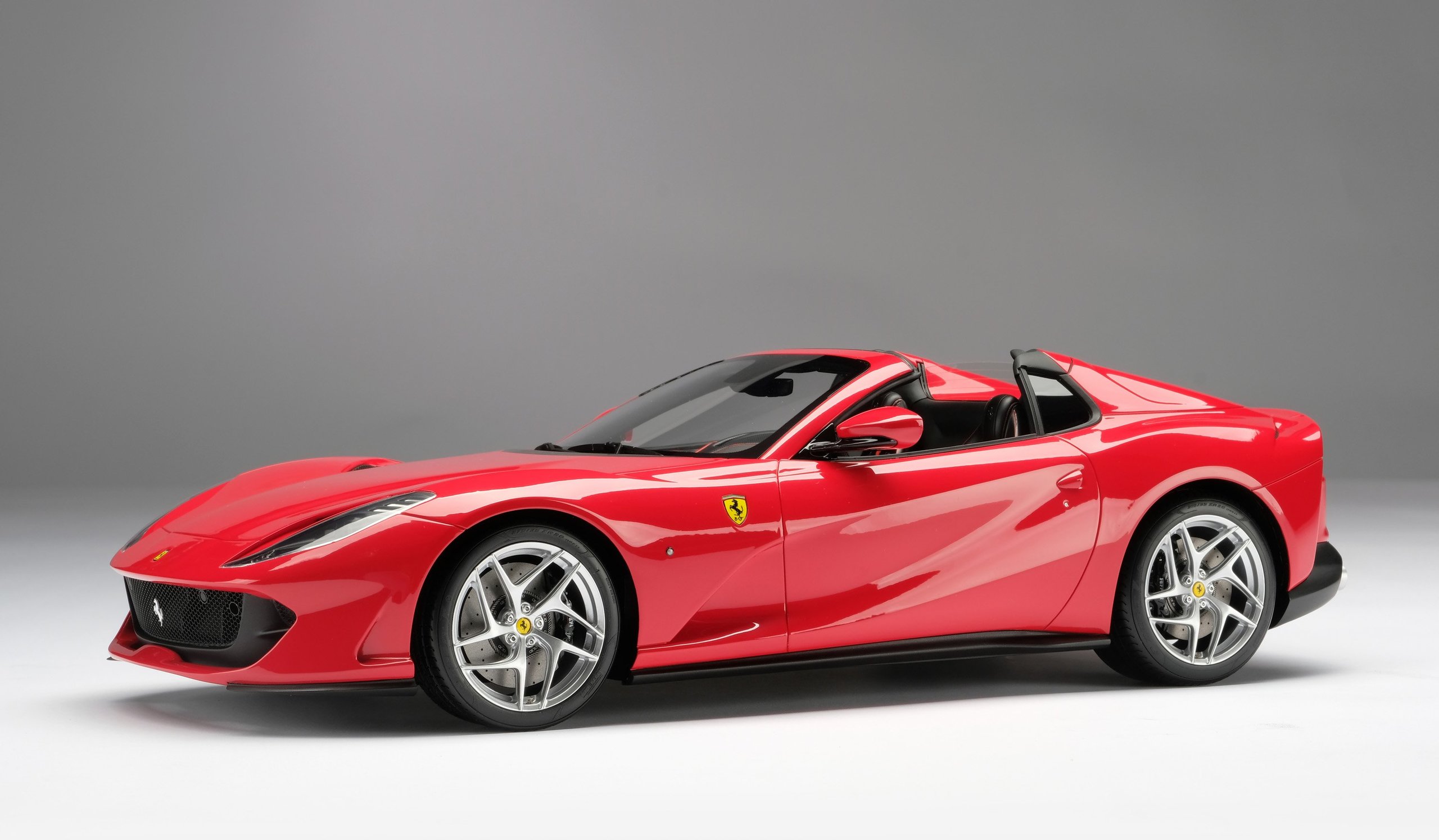 Ferrari 812 GTS カタログ ハードブック Ferrari 812 GTS 1:12 by Amalgam